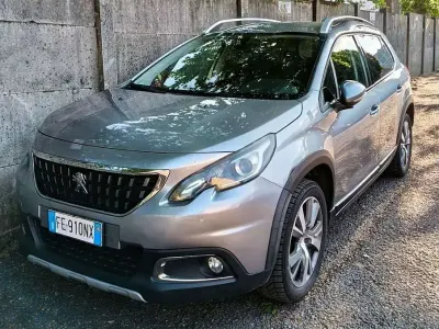 Usata Peugeot 2008 Allure 120 CV (88 kW) 2016 SUV