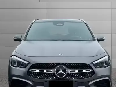 Begagnad Mercedes GLA180 AMG Line Premium 116 HK (85 kW) 2023 Grå SUV