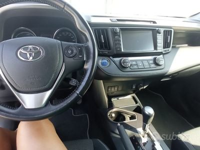 Toyota RAV4 Hybrid
