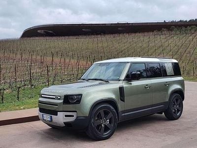 Usata Land Rover Defender SE 249 CV (183 kW) 2022 SUV