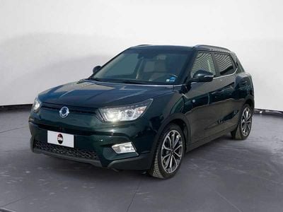 Usata SsangYong Tivoli 116 CV (85 kW) 2017 Verde SUV