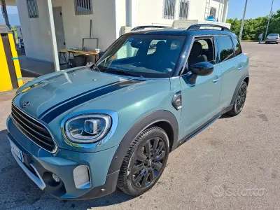 Usata Mini Countryman 136 CV (100 kW) 2021 Verde SUV