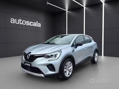Usata Renault Captur Equilibre 145 CV (106 kW) 2023 Grigio SUV