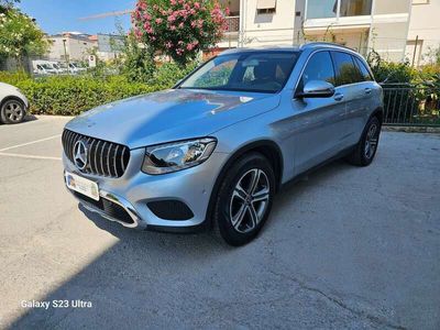 Mercedes GLC220