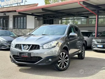 Gebraucht Nissan Qashqai 360º 131 PS (96 kW) 2012 Grau SUV