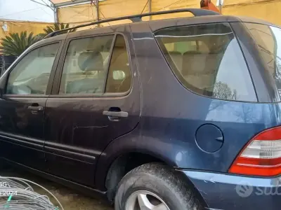 Usata Mercedes ML270 163 CV (119 kW) 2000 SUV