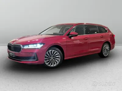 Occasion Skoda Superb LAURIN & KLEMENT 150 PK (110 kW) 2024 Rood Stationwagen