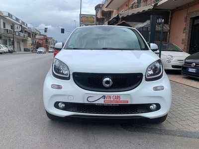 Usata Smart ForFour Passion 71 CV (52 kW) 2017 Bianco Utilitaria