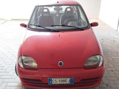 Usata Fiat Seicento Active 54 CV (39 kW) 2004 Rosso Utilitaria