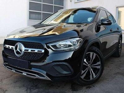 Mercedes GLA200