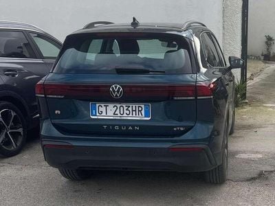 Usata VW Tiguan Life 150 CV (110 kW) 2024 Blu/azzurro SUV