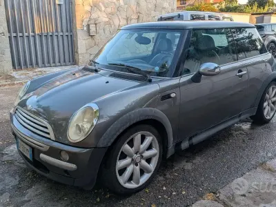Usata Mini ONE 88 CV (64 kW) 2006 Grigio Utilitaria