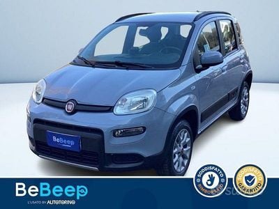 Usata Fiat Panda 4x4 S 86 CV (63 kW) 2018 Blu metallizzato Utilitaria