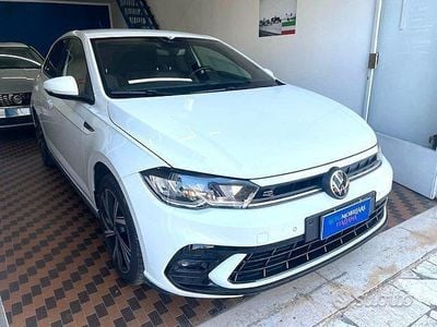 Usata VW Polo R-line 95 CV (69 kW) 2024 Bianco Utilitaria