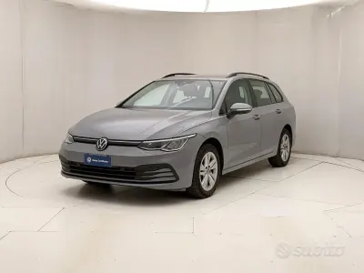 Occasion VW Golf VIII Life 116 ch (85 kW) 2024 Gris Break