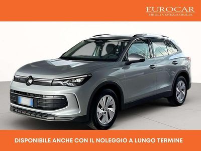 Usata VW Tiguan R-line Plus 150 CV (110 kW) 2025 Dolomite silver metallizzato SUV