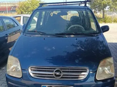 Usata Opel Agila 58 CV (42 kW) 2003 Bluazzurro Monovolume