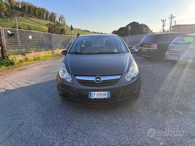 Occasion Opel Corsa Club 80 ch (58 kW) 2010 Gris Citadine