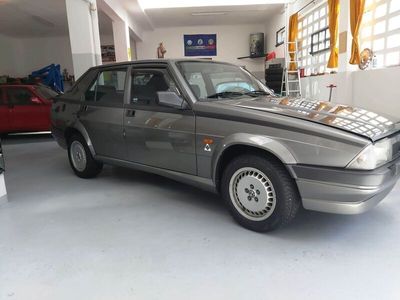 usata Alfa Romeo 75 2.0 ts