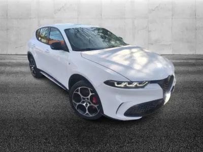 Usata Alfa Romeo Tonale Ti 160 CV (117 kW) 2023 Bianco SUV