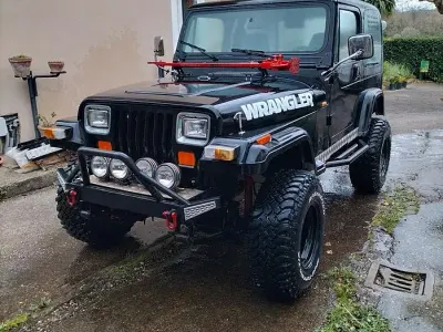 Usata Jeep Wrangler 103 CV (75 kW) 1992 Nero SUV