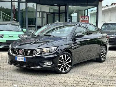 Gebraucht Fiat Tipo Lounge 120 PS (88 kW) 2018 Limousine