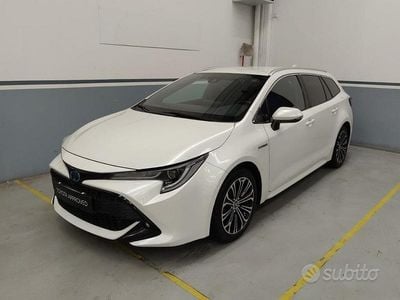 Usata Toyota Corolla Business Edition 98 CV (72 kW) 2019 Bianco Station wagon