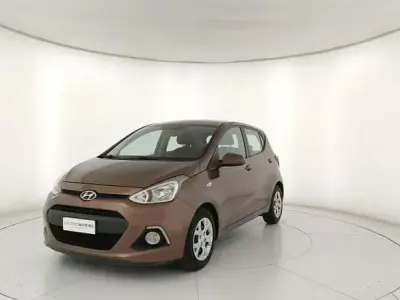 Begagnad Hyundai i10 Comfort 67 HK (49 kW) 2015 Halvkombi