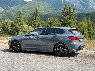 Usata BMW 116 M Sport 116 CV (85 kW) 2020 Grigio Utilitaria