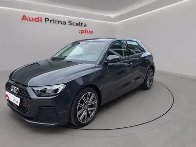 Usata Audi A1 Sportback Admired 110 CV (80 kW) 2023 Grigio manatthan metalizzato Utilitaria