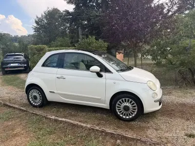 Usata Fiat 500 Lounge 69 CV (50 kW) 2011 Bianco Utilitaria