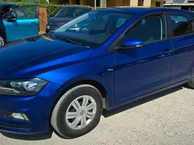 Usata VW Polo 75 CV (55 kW) 2018 Blu Utilitaria