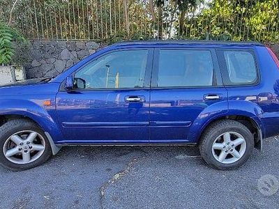 Usata Nissan X-Trail 114 CV (83 kW) 2002 Blu SUV