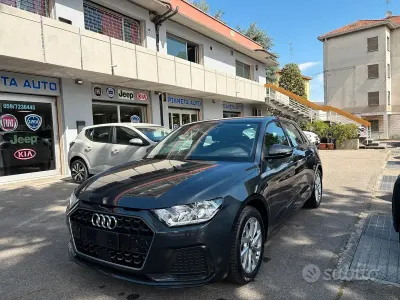 Usata Audi A1 Admired 95 CV (69 kW) 2023 Grigio SUV