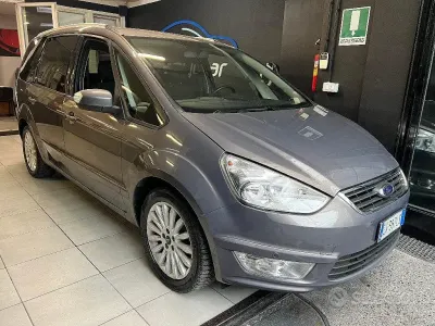 Usata Ford Galaxy Business Edition 140 CV (102 kW) 2014 Grigio Monovolume