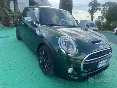 Usata Mini Cooper SD Business 170 CV (125 kW) 2014 Verde Utilitaria