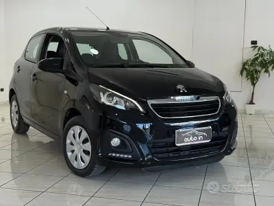 Usata Peugeot 108 Active 69 CV (50 kW) 2019 Nero Berlina