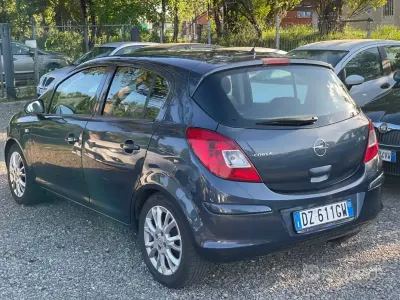 Usata Opel Corsa Club 75 CV (55 kW) 2010 Grigio Utilitaria