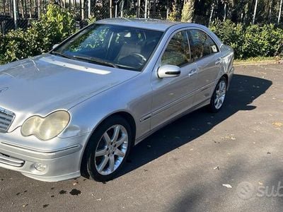 Mercedes C220