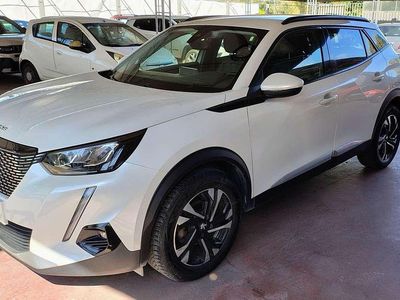 Usata Peugeot 2008 Allure 102 CV (75 kW) 2021 Bianco SUV