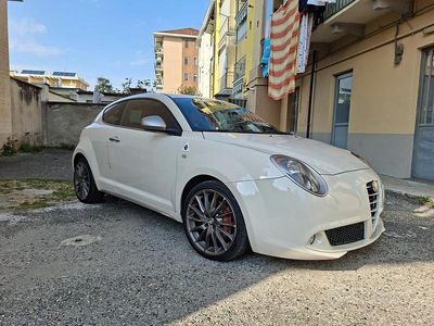 Usata Alfa Romeo MiTo Quadrifoglio 170 CV (125 kW) 2010 Bianco Utilitaria