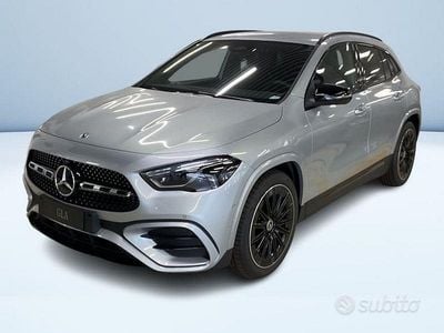 Argento Nuova 2025 Mercedes GLA200 Advanced Plus SUV | 45.500 € (Buon prezzo)