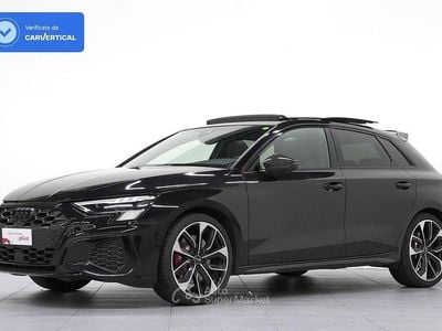 Usata Audi S3 Sport 310 CV (228 kW) 2023 Nero mythos metallizzato Berlina