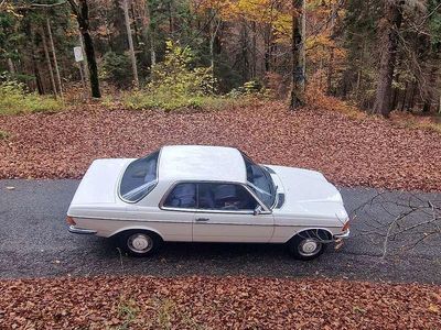 Usata Mercedes 280 185 CV (136 kW) 1979 Bianco Coupé
