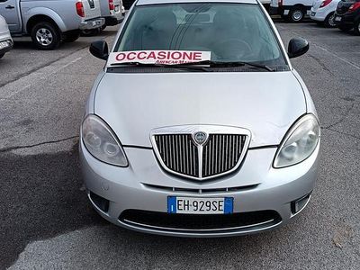 Usata Lancia Ypsilon 69 CV (50 kW) 2011 Grigio Utilitaria