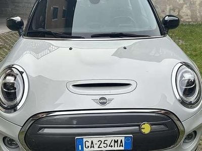 Usata Mini Cooper SE 75 kW (102 CV) 2020 Utilitaria
