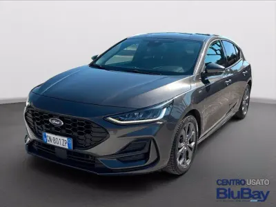 Usata Ford Focus ST-Line 125 CV (91 kW) 2023 Magnetic grey Berlina