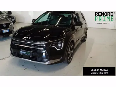 Usata Kia Niro 141 CV (103 kW) 2023 Nero SUV