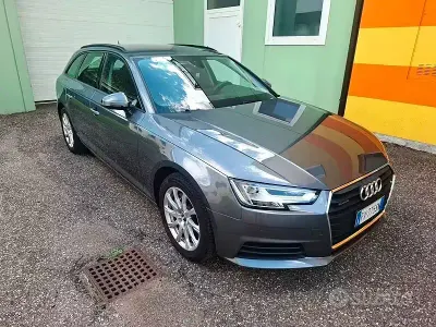 Usata Audi A4 Business 190 CV (139 kW) 2019 Grigio Station wagon