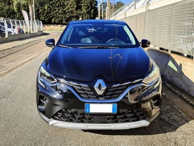 Usata Renault Captur Intens 100 CV (73 kW) 2022 Nero SUV
